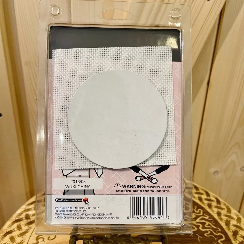 My 1st Stitch Mini Cross Stitch Kit Bucilla Owl 14 ct 3.5 Inch Round 🪡🦉 - Picture 2 of 2